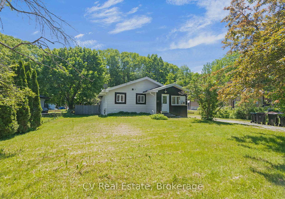 637-pinegrove-avenue-innisfil-ontario-n13434078