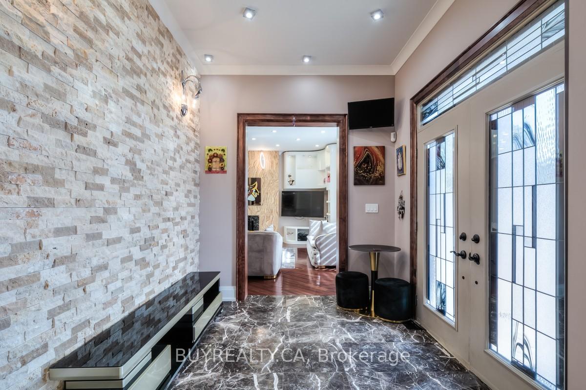 2530-king-road-king-ontario-n13434082