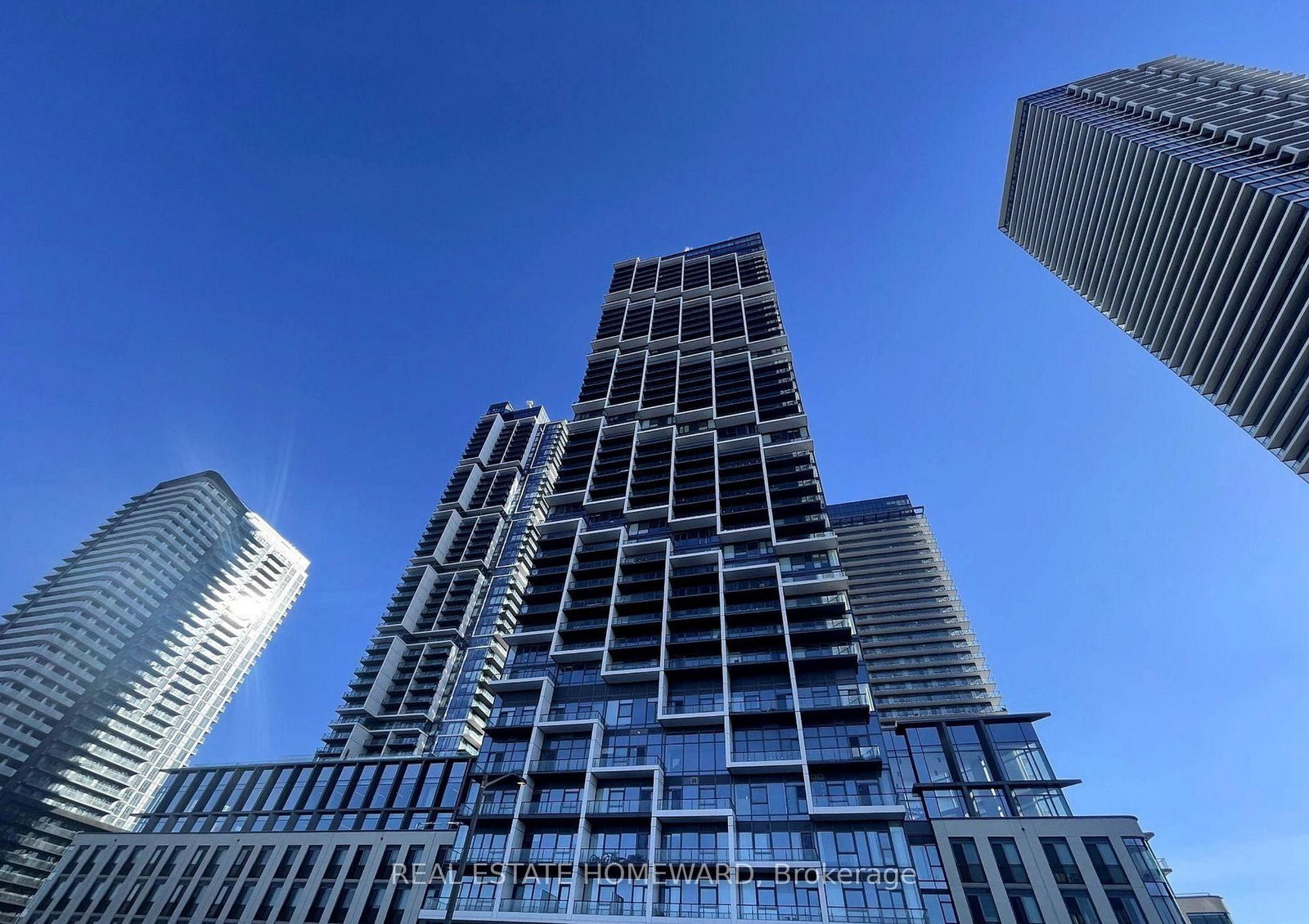 1000-portage-parkway-vaughan-ontario-n13434238