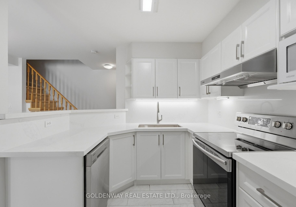 151-townsgate-drive-vaughan-ontario-n13434240