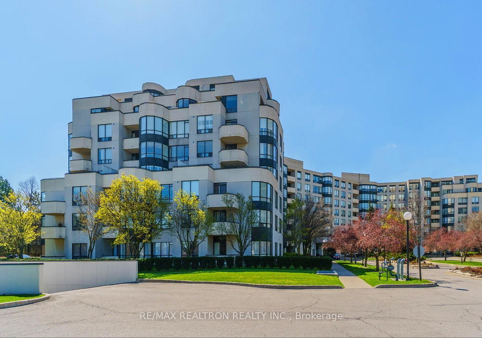 333-clark-avenue-w-vaughan-ontario-n13435090