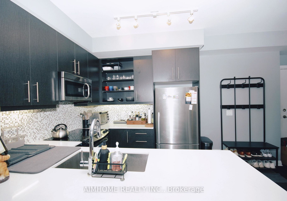 55-oneida-crescent-richmond-hill-ontario-n13435256