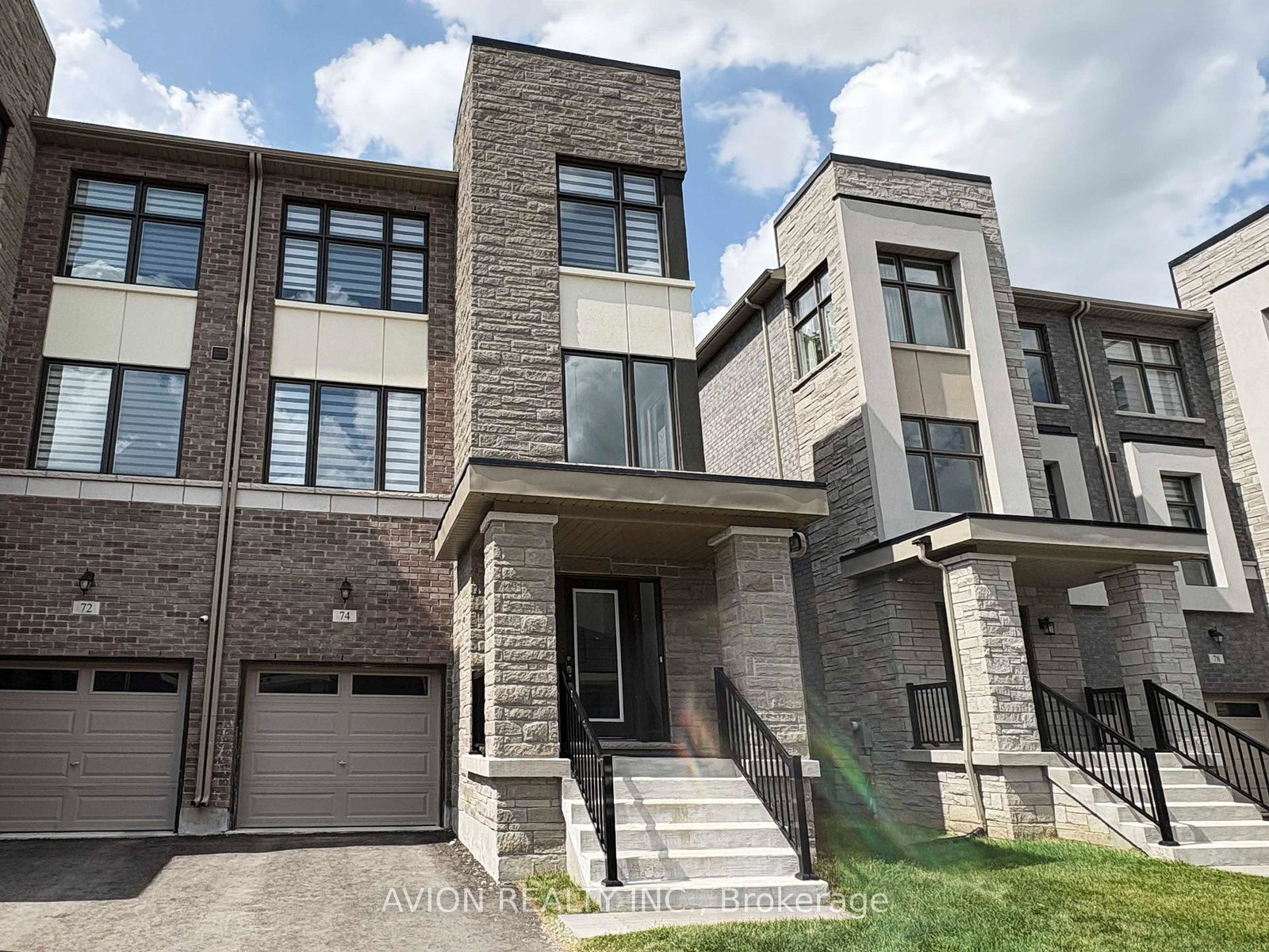 74-puisaya-drive-richmond-hill-ontario-n13435294