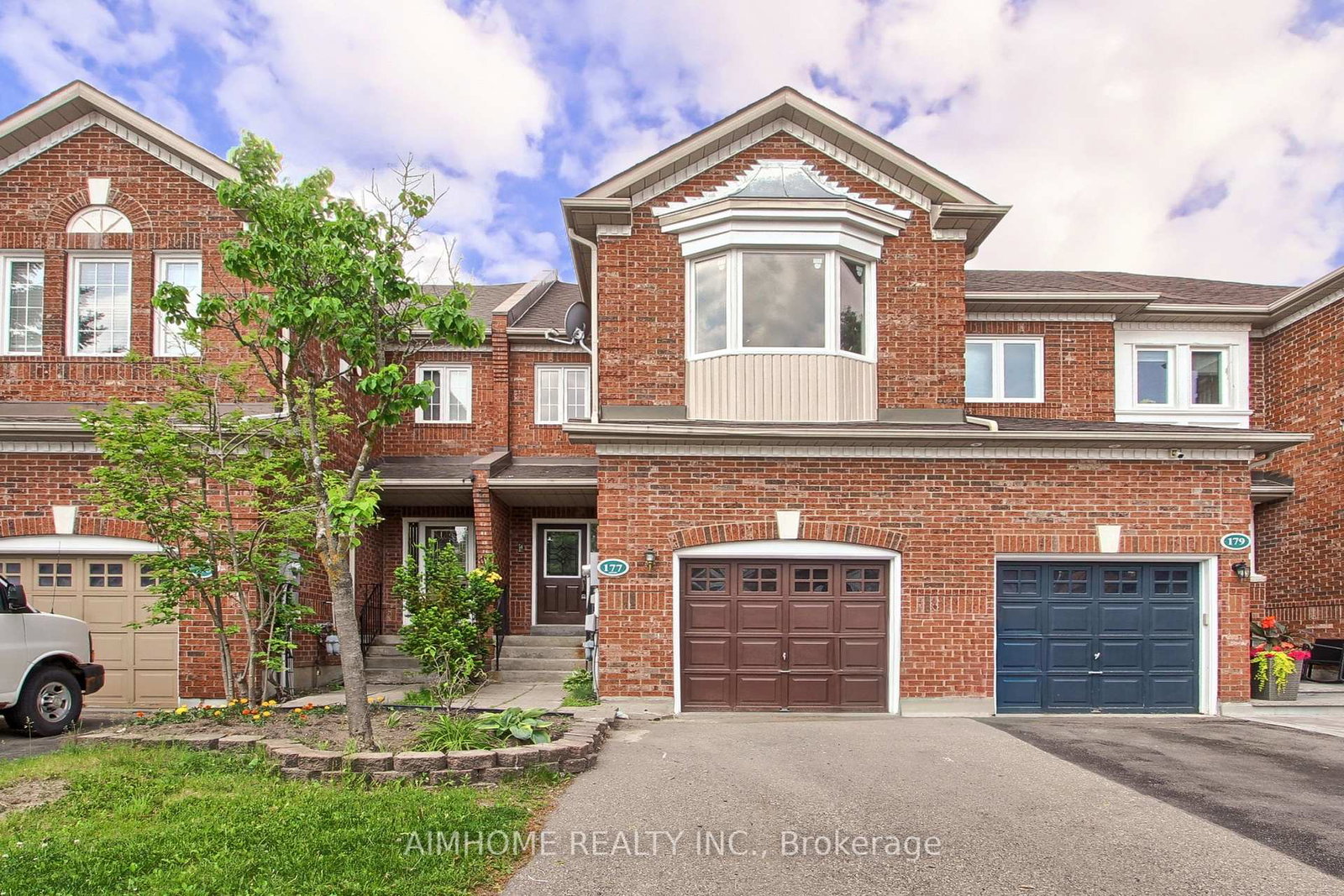 177-denise-circle-newmarket-ontario-n13435452