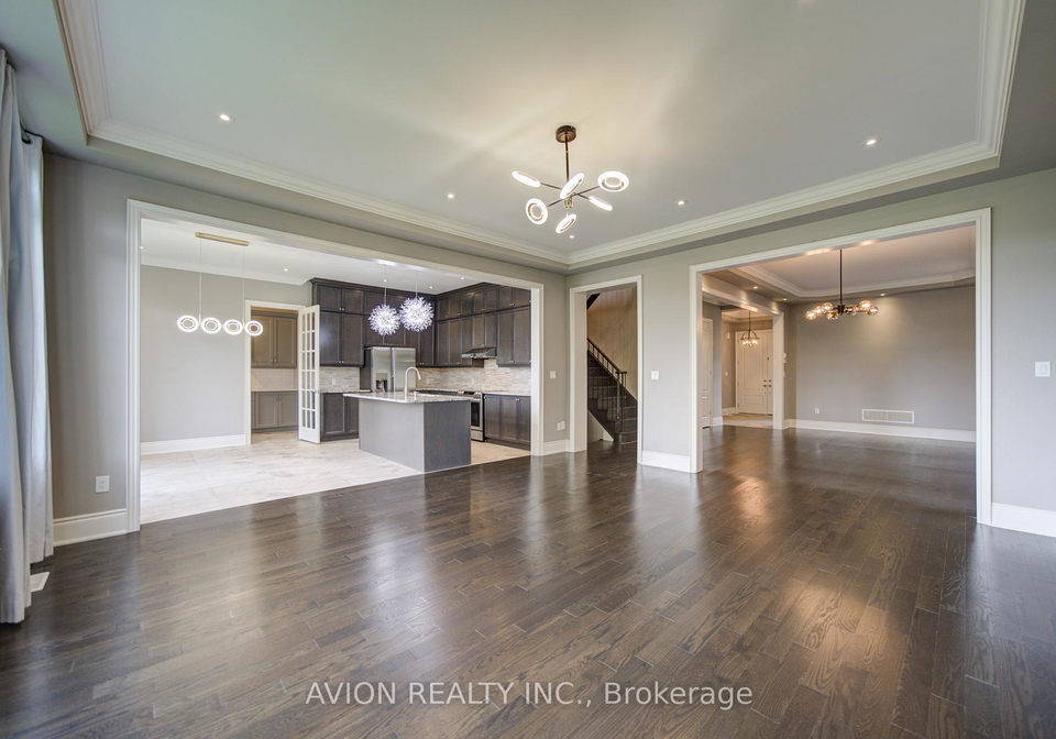 102-joseph-hartman-crescent-aurora-ontario-n13435490