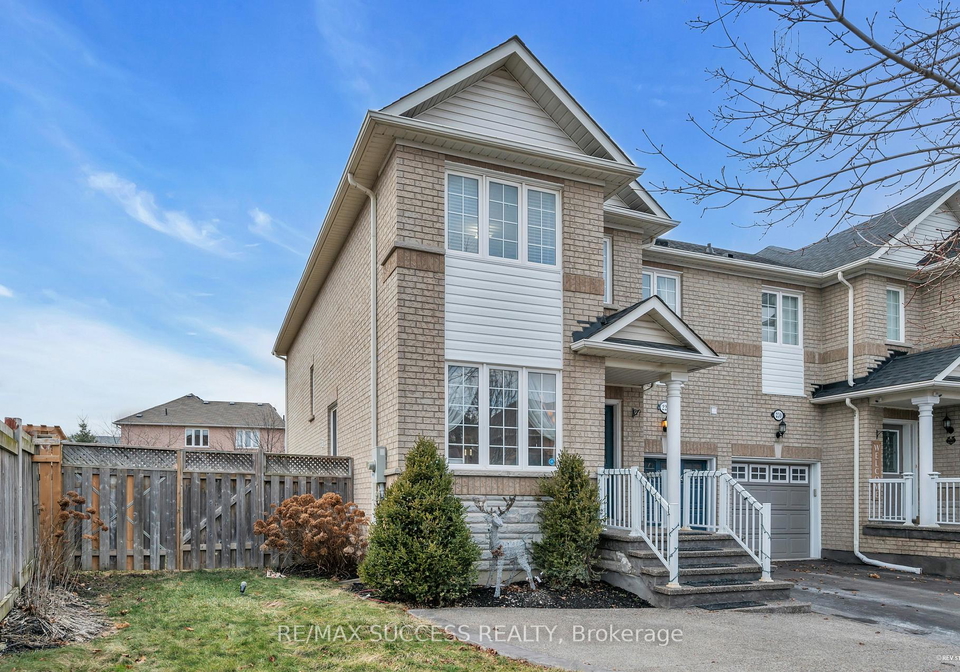 228-flagstone-way-newmarket-ontario-n13435498