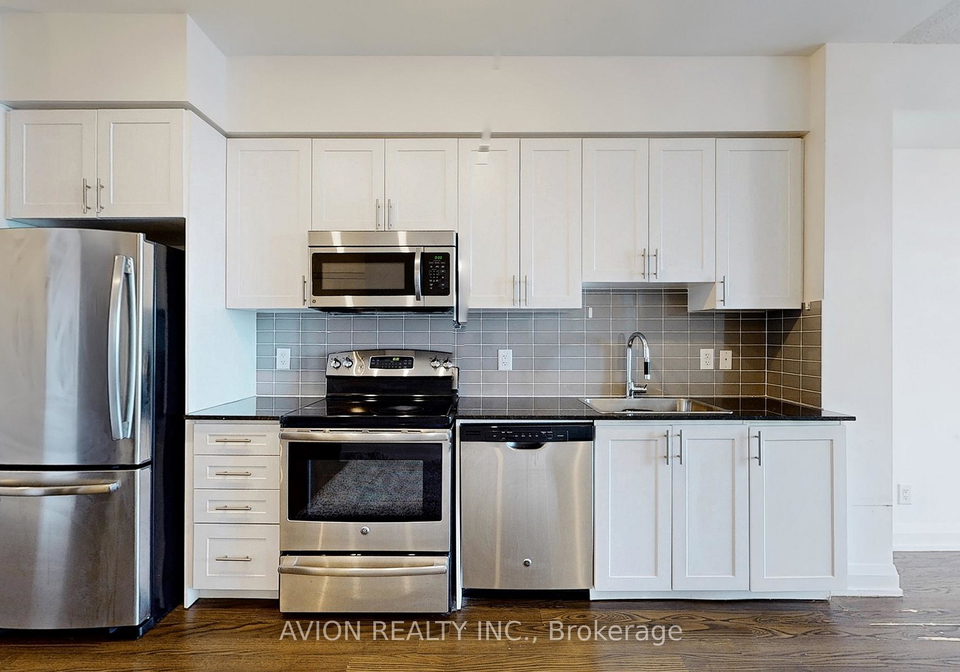 7171-yonge-street-markham-ontario-n13435522