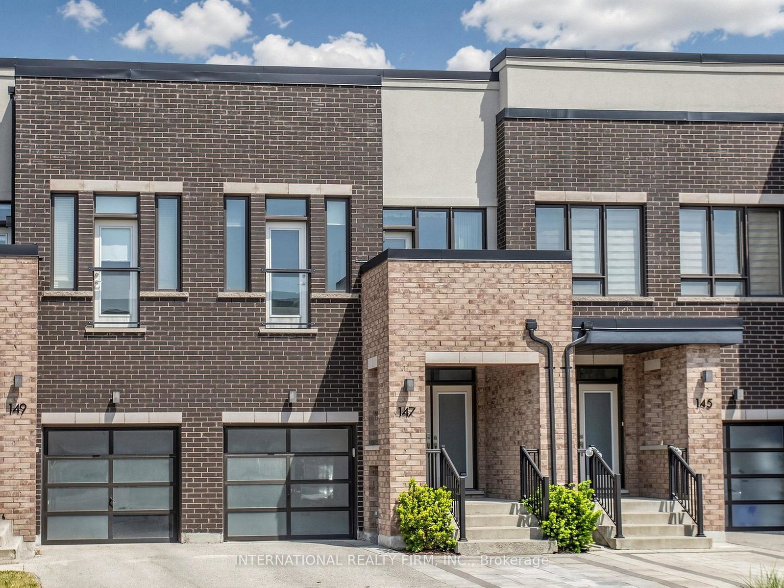 147-dariole-drive-richmond-hill-ontario-n13435528