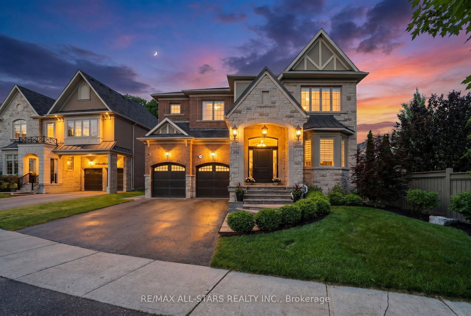 10-forest-grove-court-aurora-ontario-n13435714