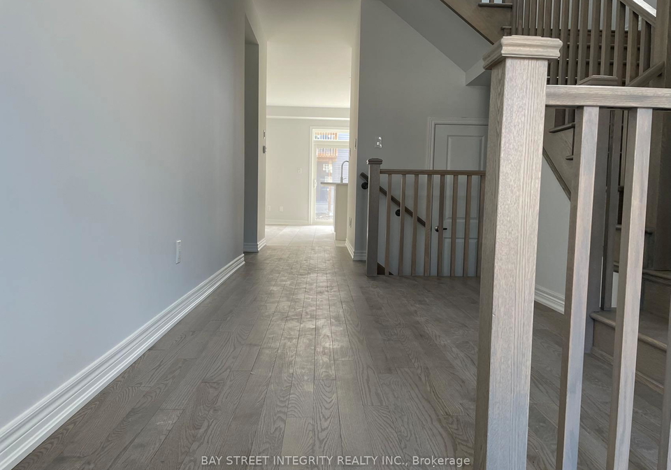 21-father-muckle-avenue-georgina-ontario-n13435796