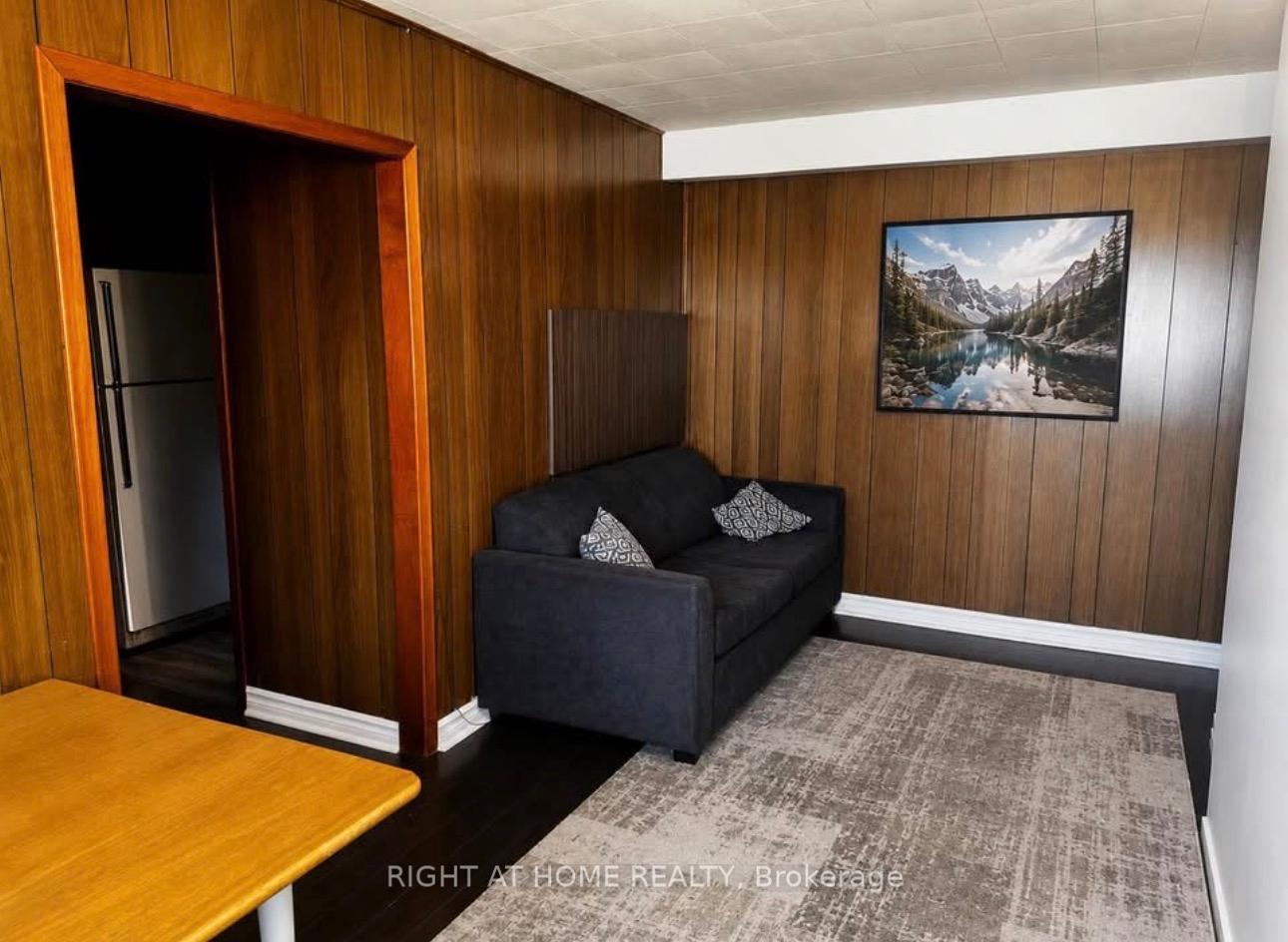 2-bradford-street-east-gwillimbury-ontario-n13436048