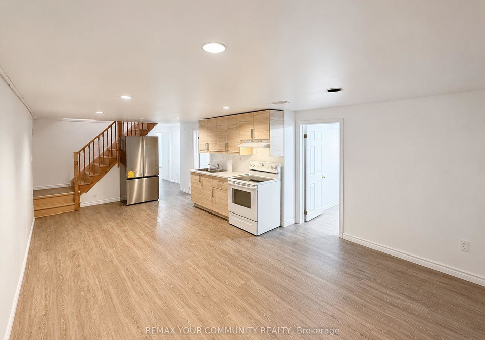 77-beswick-drive-newmarket-ontario-n13436384