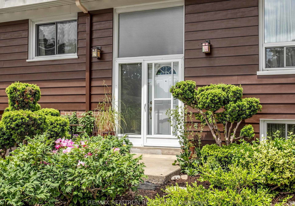 24-dalmeny-road-markham-ontario-n13436400
