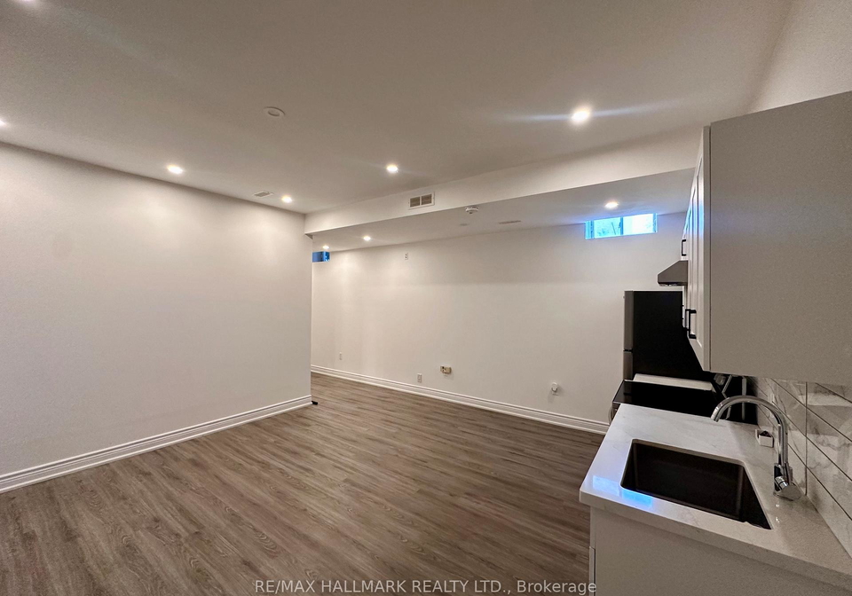 91-greenbank-drive-richmond-hill-ontario-n13436550