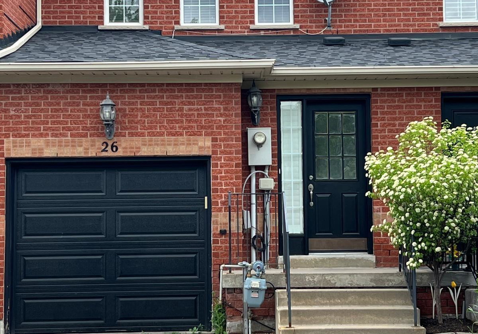 26-lucena-crescent-vaughan-ontario-n13436802