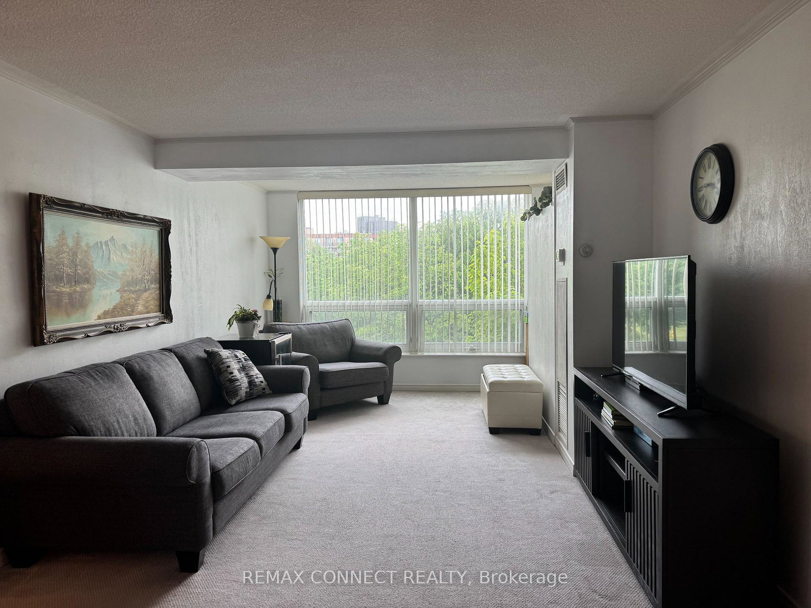 326-major-mackenzie-drive-e-richmond-hill-ontario-n13437126