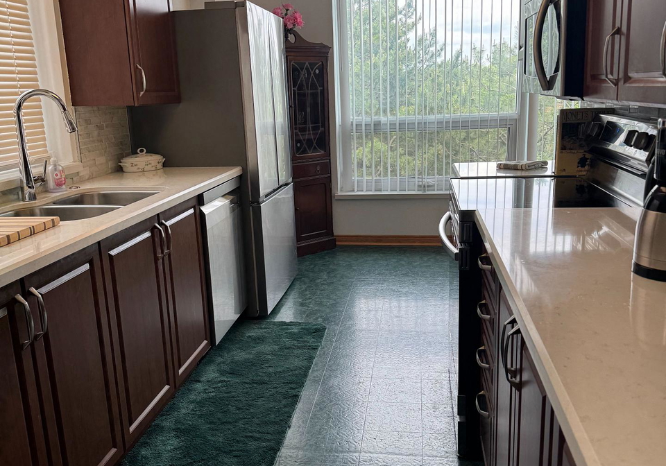 326-major-mackenzie-drive-richmond-hill-ontario-n13437182