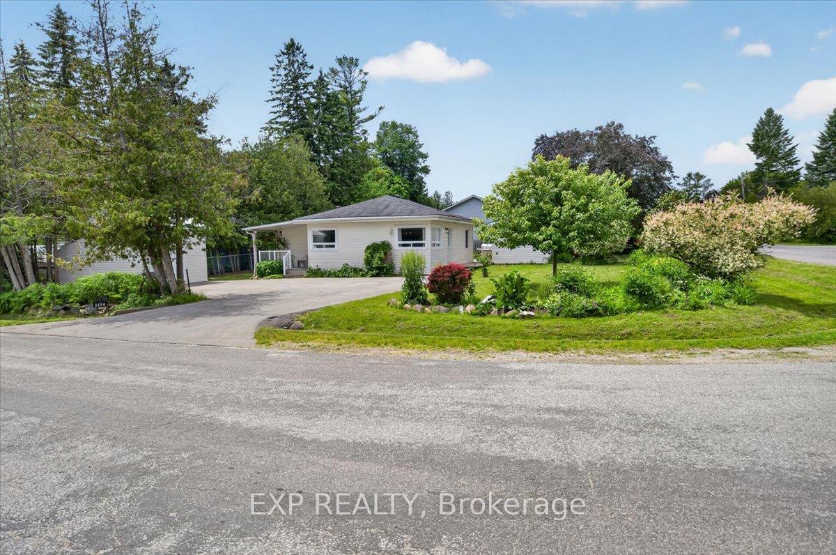 1104-ferrier-avenue-innisfil-ontario-n13437358