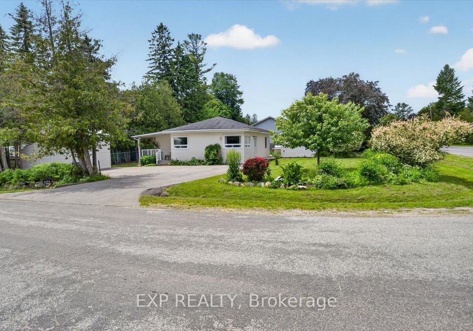 1104-ferrier-avenue-innisfil-ontario-n13437358