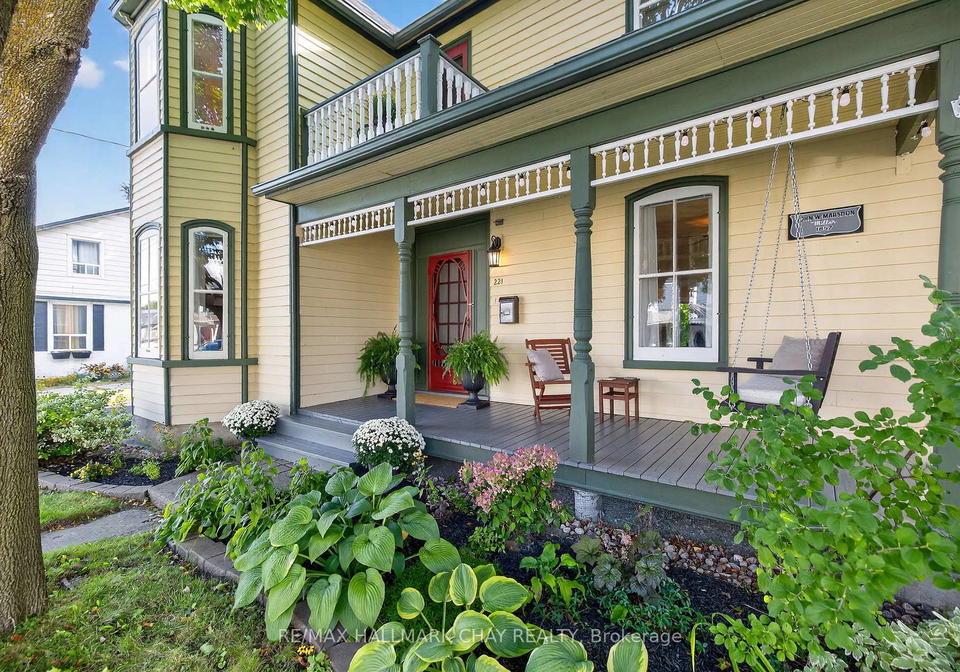 221-prospect-street-newmarket-ontario-n13437822