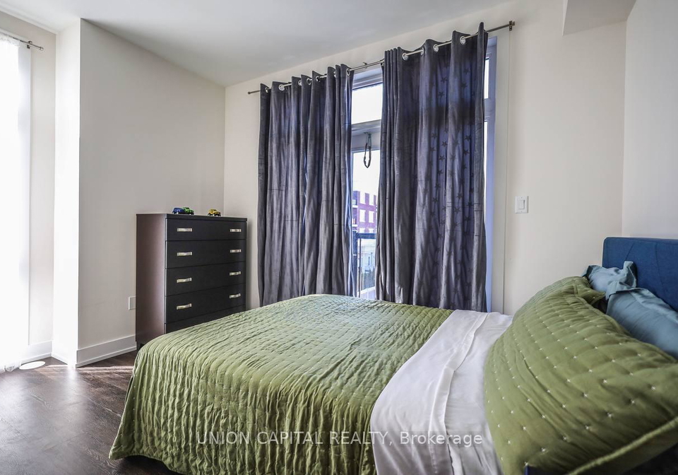 7-phelps-lane-richmond-hill-ontario-n13438246