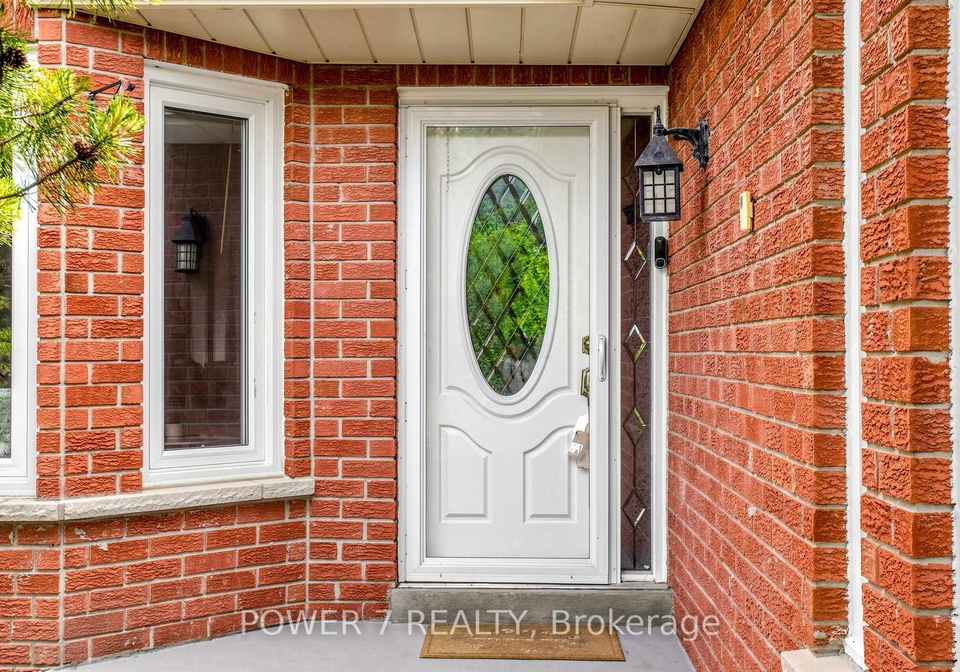 71-canterbury-court-richmond-hill-ontario-n13438768