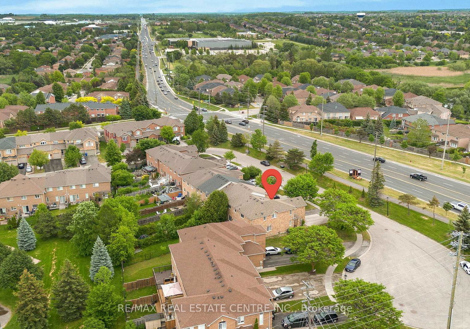 507-rourke-place-newmarket-ontario-n13438966