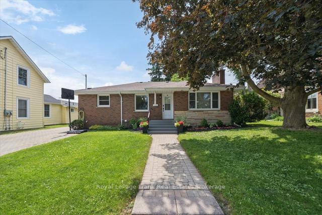 124-brock-street-e-uxbridge-ontario-n13438976