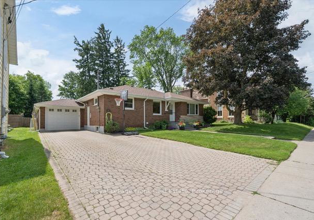 124-brock-street-e-uxbridge-ontario-n13438976