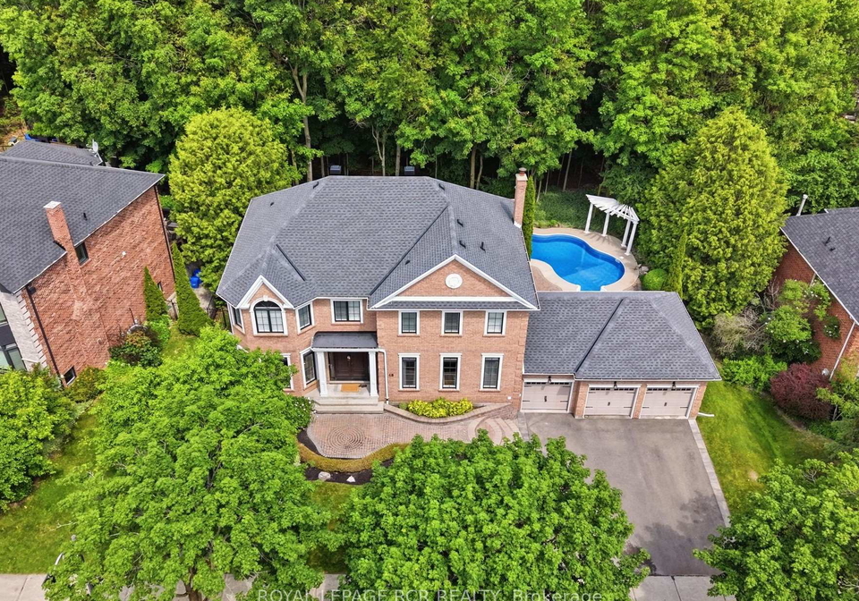 48-hodgkinson-crescent-aurora-ontario-n13439334