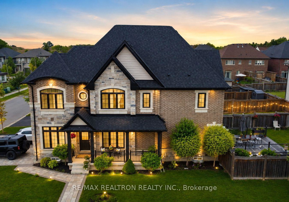 18-ladder-crescent-east-gwillimbury-ontario-n13439346