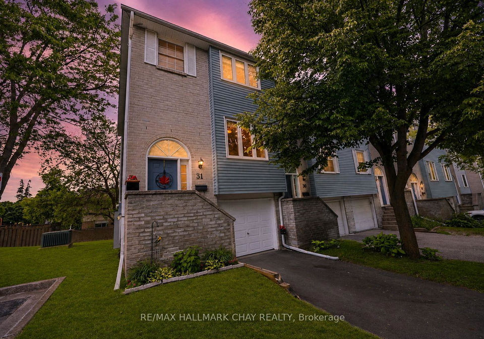 31-harmony-circle-bradford-west-gwillimbury-ontario-n13440098