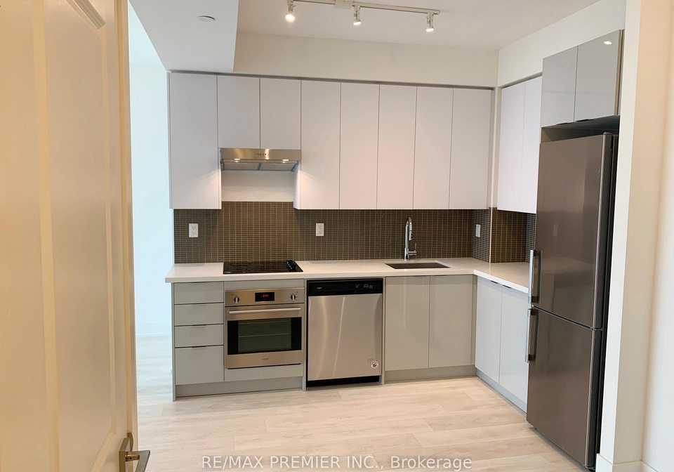 2908-highway-7-vaughan-ontario-n13440414