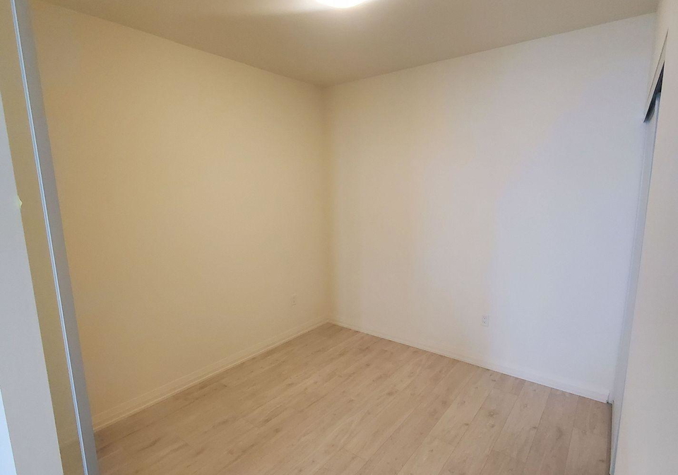 8960-jane-street-vaughan-ontario-n13440478