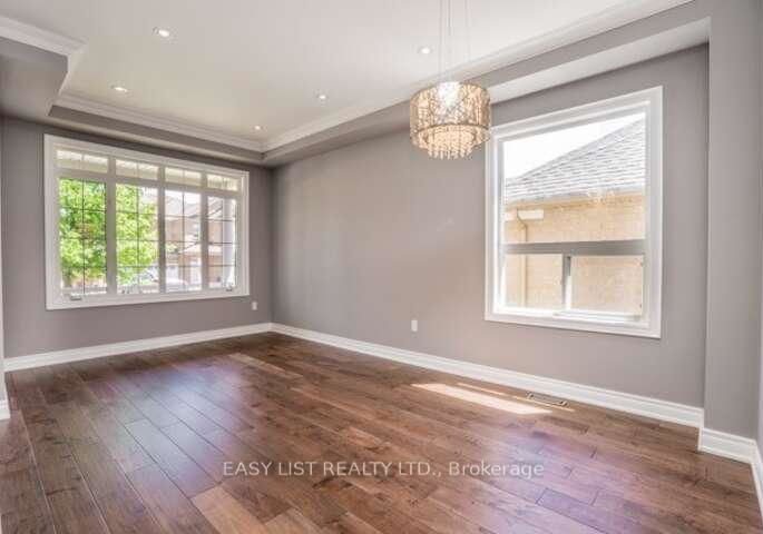 350-coachwhip-trail-newmarket-ontario-n13440716