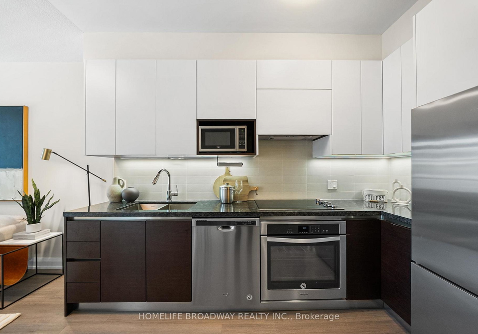 15-water-walk-drive-markham-ontario-n13440902