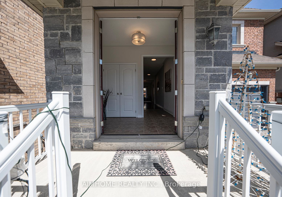 223-emma-broadbent-court-newmarket-ontario-n13441414