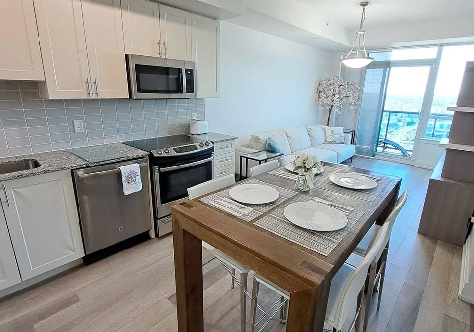 7165-yonge-street-markham-ontario-n13441734