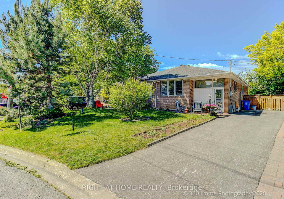 116-longford-drive-newmarket-ontario-n13442494