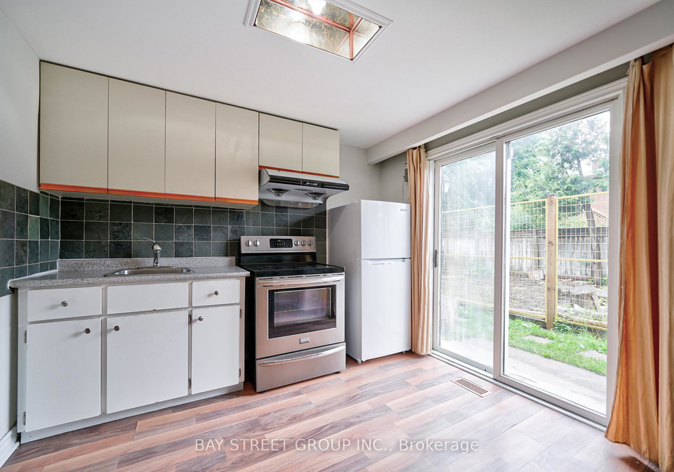 239-crestwood-road-vaughan-ontario-n13442506