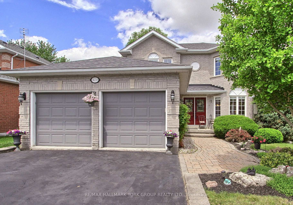 571-goodyear-crescent-newmarket-ontario-n13442876