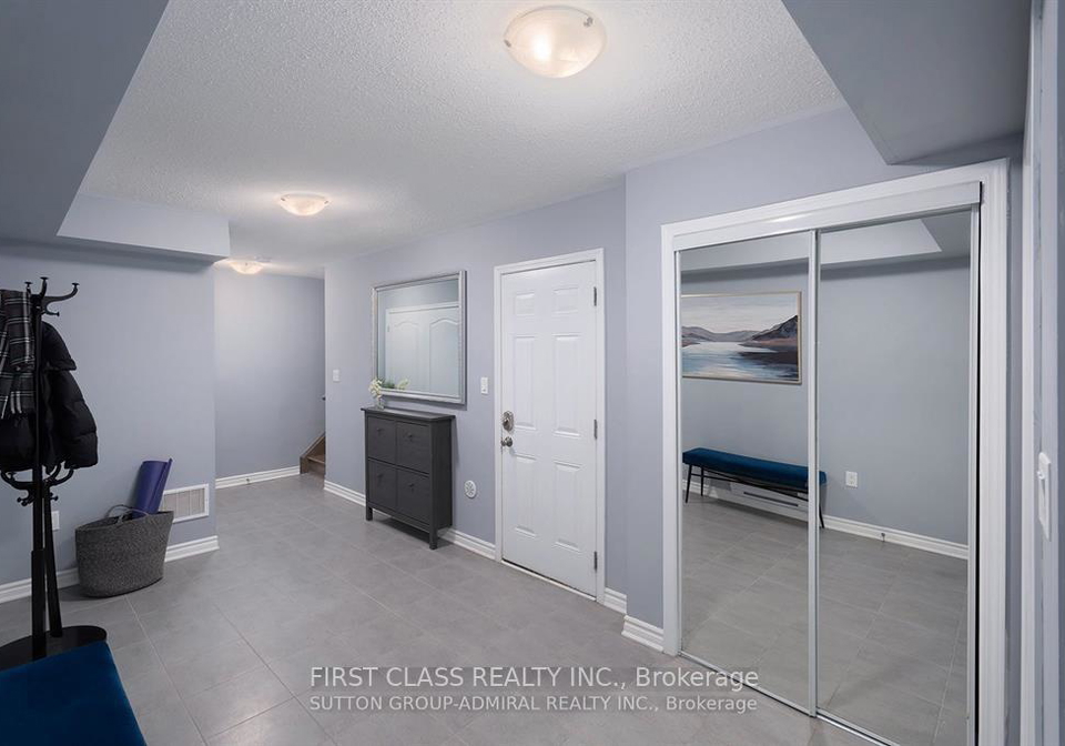 70-minlow-way-aurora-ontario-n13442888