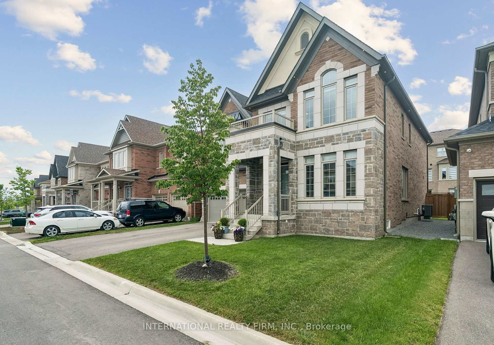45-watershed-gate-east-gwillimbury-ontario-n13443078