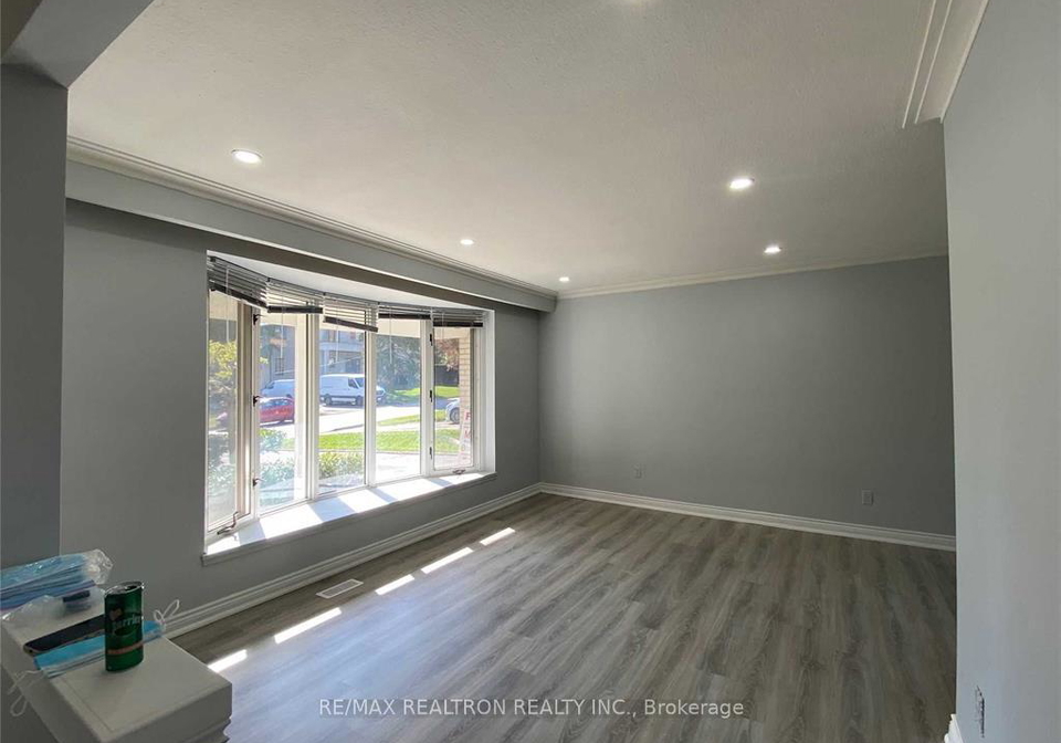 1-sherwood-forest-drive-markham-ontario-n13443450