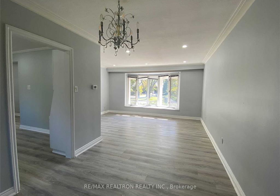1-sherwood-forest-drive-markham-ontario-n13443450