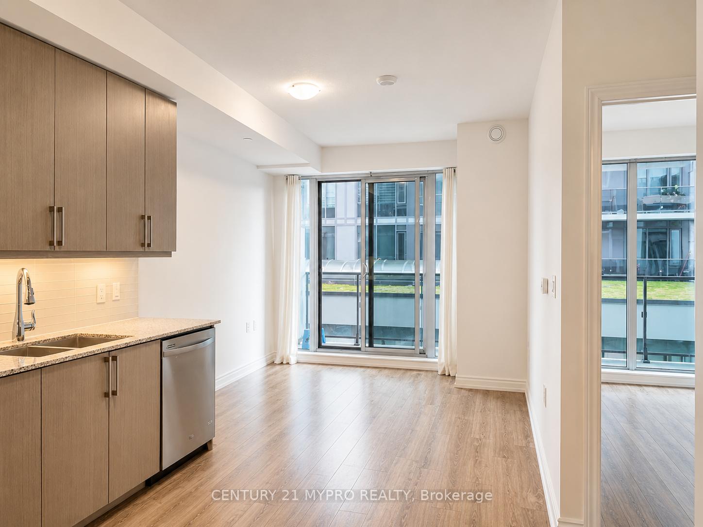 9608-yonge-street-richmond-hill-ontario-n13443542