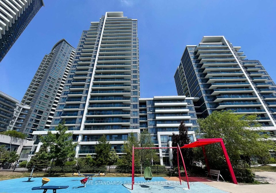 7165-yonge-street-markham-ontario-n13443758