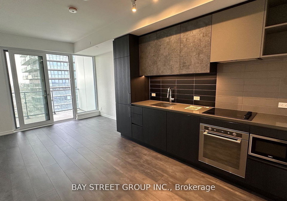 1000-portage-parkway-vaughan-ontario-n13443888