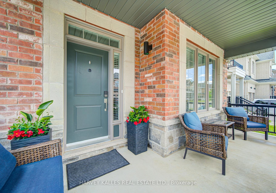 33-concert-hill-way-east-gwillimbury-ontario-n13444084