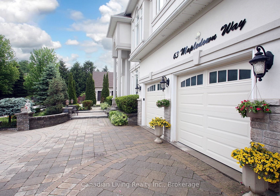 63-n-mapledown-way-n-vaughan-ontario-n13444672